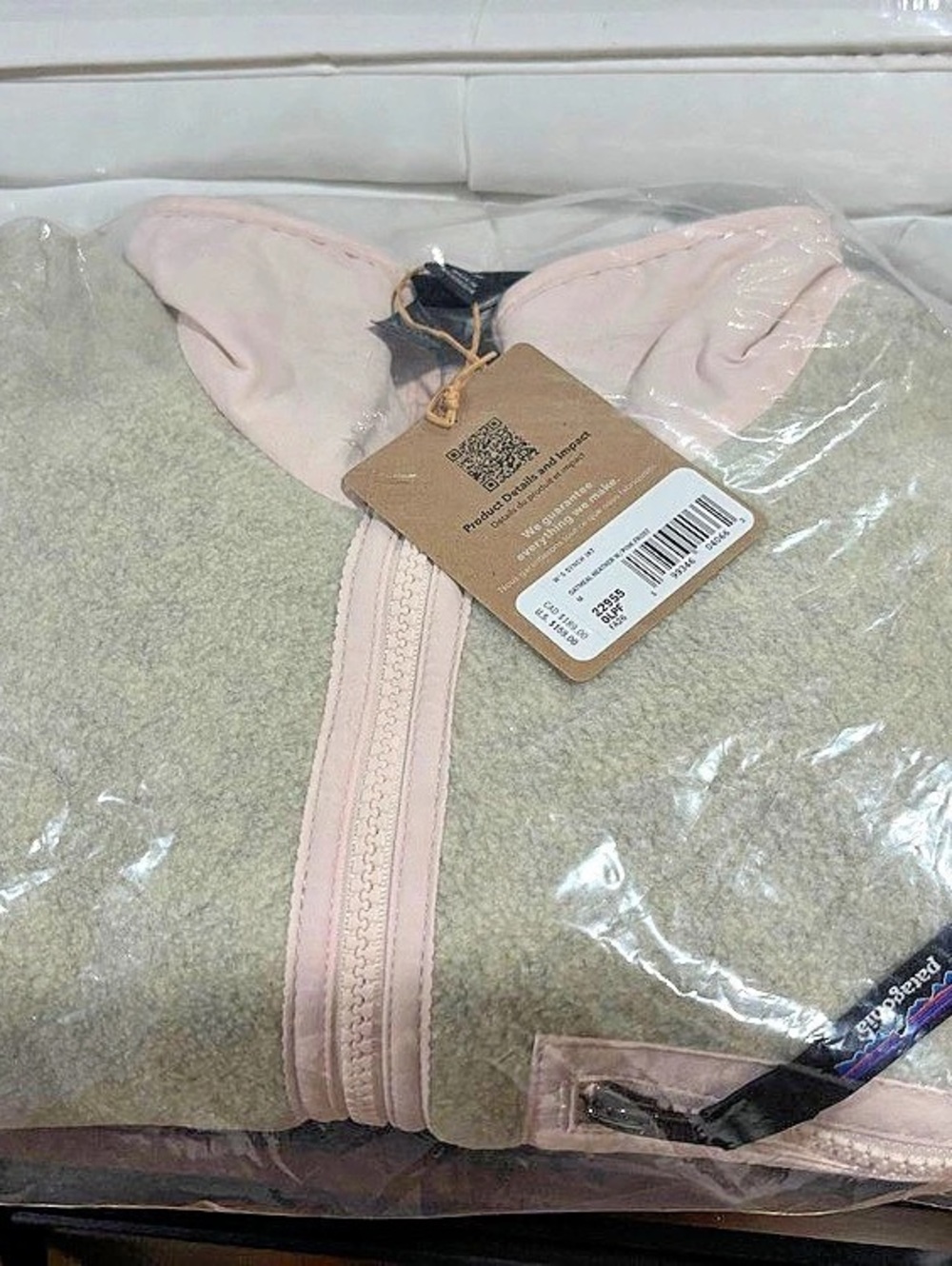 Patagonia Women'Small Synchilla Fleece Jacket Oatmeal heather  & Pink Frost